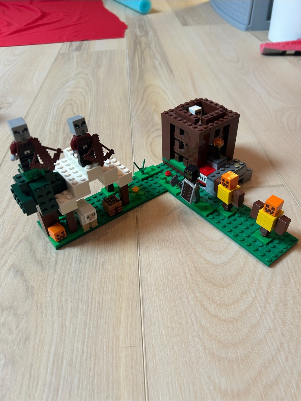 LEGO Minecraft The Pillager Outpost
